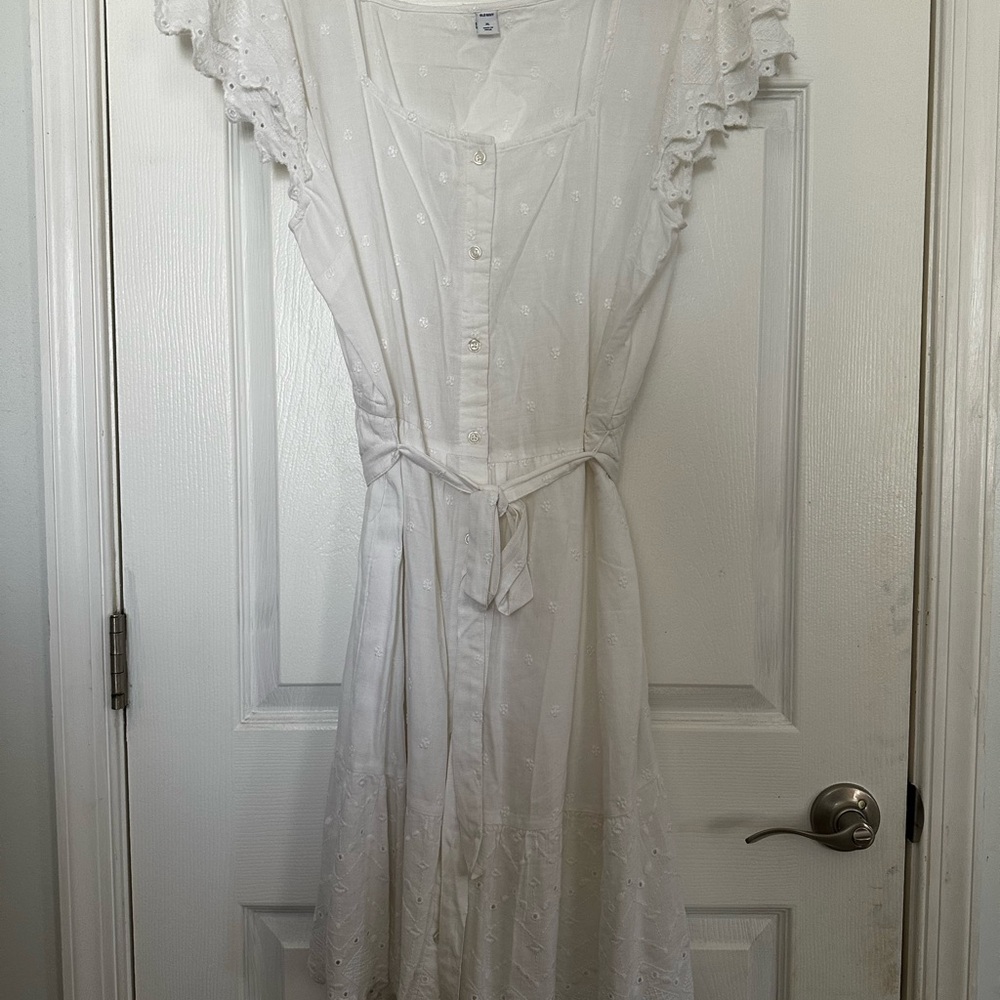 BNWOT Old Navy White Eyelet Midi Dress